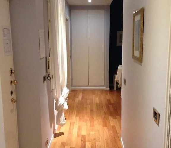 アパート Casa Luthi