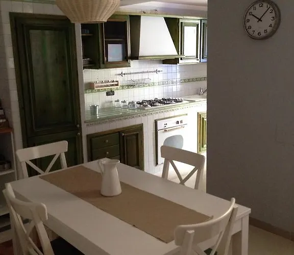 Casa Luthi アパート