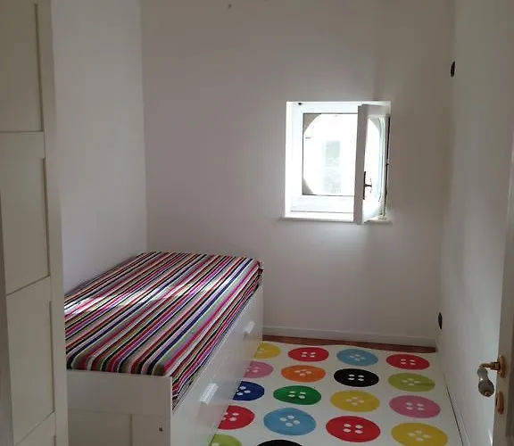 アパート Casa Luthi